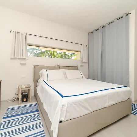La Casa Del Carrubo - Quarto em Acomodações Particulares