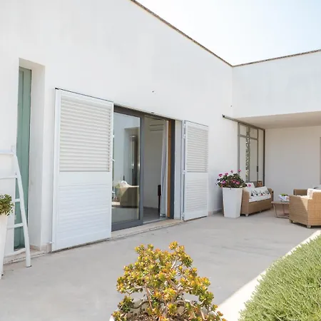 Privatunterkunft La Casa Del Carrubo - Specchiolla